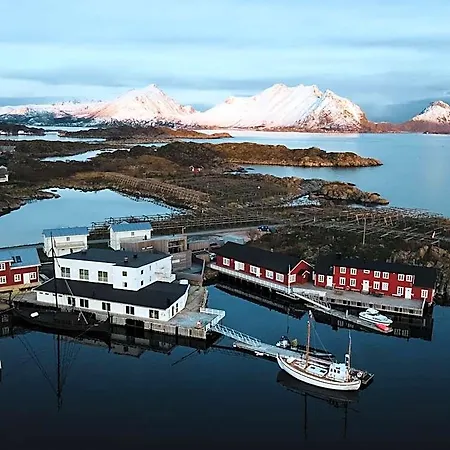 Solsiden Brygge Rorbuer 3* Eggum