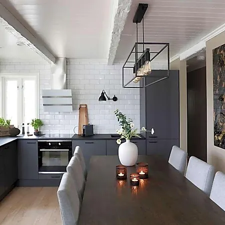 Solsiden Brygge Rorbuer Otel Eggum