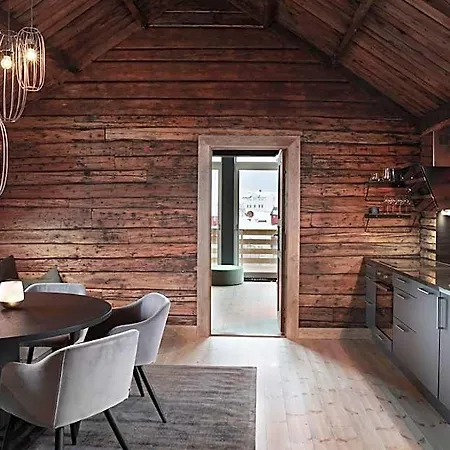 Otel Solsiden Brygge Rorbuer 3*