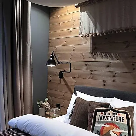 Otel Solsiden Brygge Rorbuer Eggum
